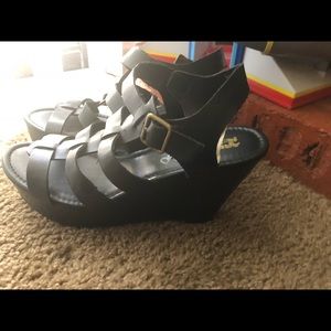 NWOT Black Arizona Wedge sandals